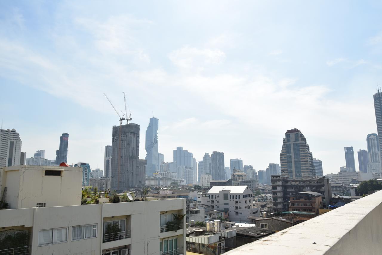 Like Home Bangkok Exterior photo